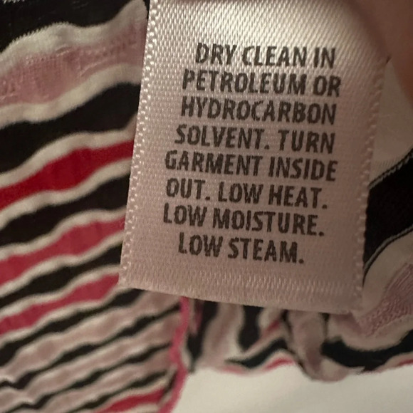 St. John Wavy Striped Bateau Neck Top Size Large 3/4 Sleeve Rayon Travel - Picture 6 of 7